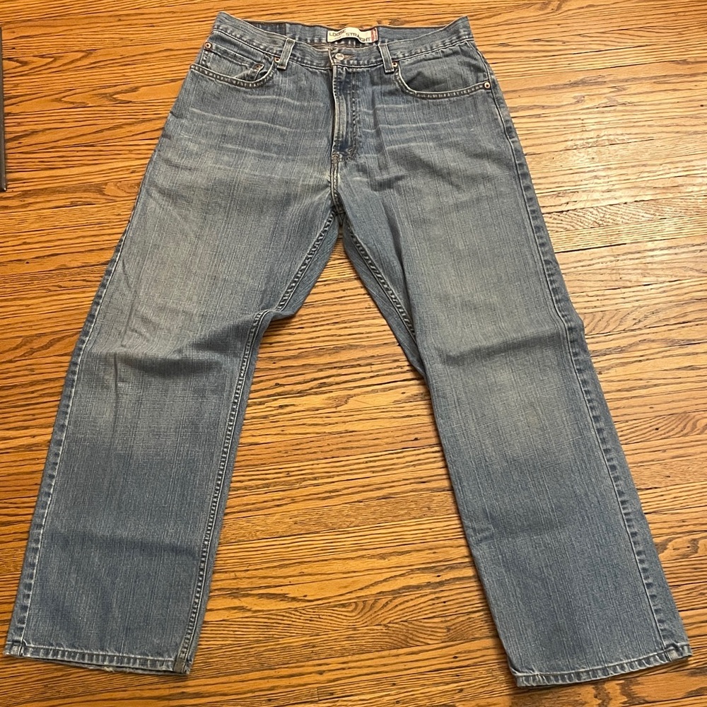 Levi's Men's Relaxed Fit Light Blue Jeans